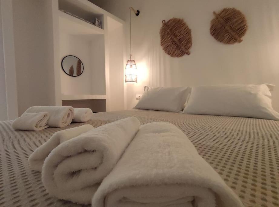Eolia Luxury Andros Villa *