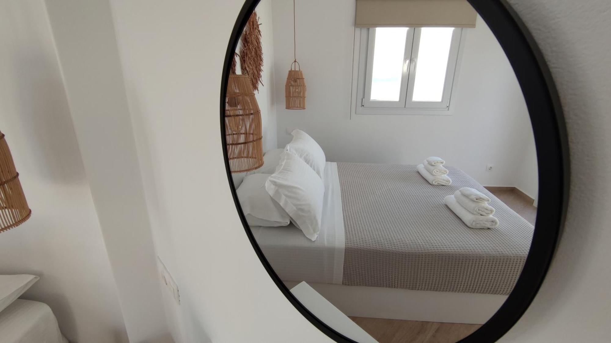 Eolia Luxury Andros Villa *