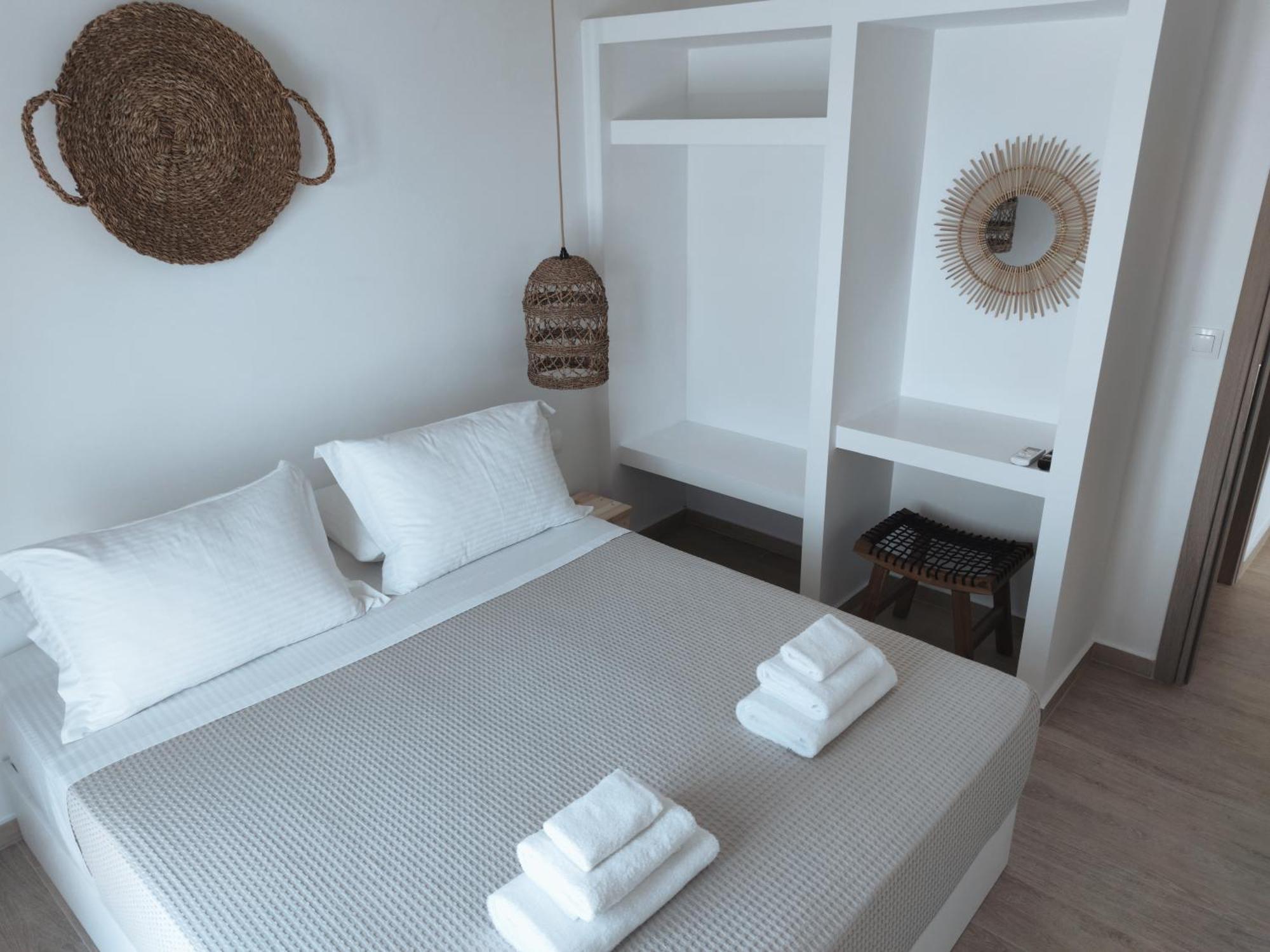 Eolia Luxury Andros Batsi (Andros)